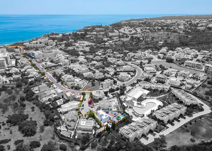 Santa Rosa By Algarve Vacation Villa *