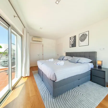 Santa Rosa By Algarve Vacation Villa