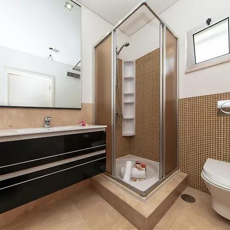 Santa Rosa By Algarve Vacation Villa