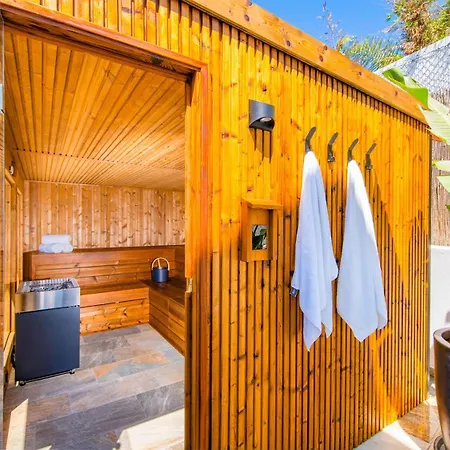Villa Santa Rosa - Conforto E Lazer Com Piscina E Zona De Jogos Em Armacao de Pera